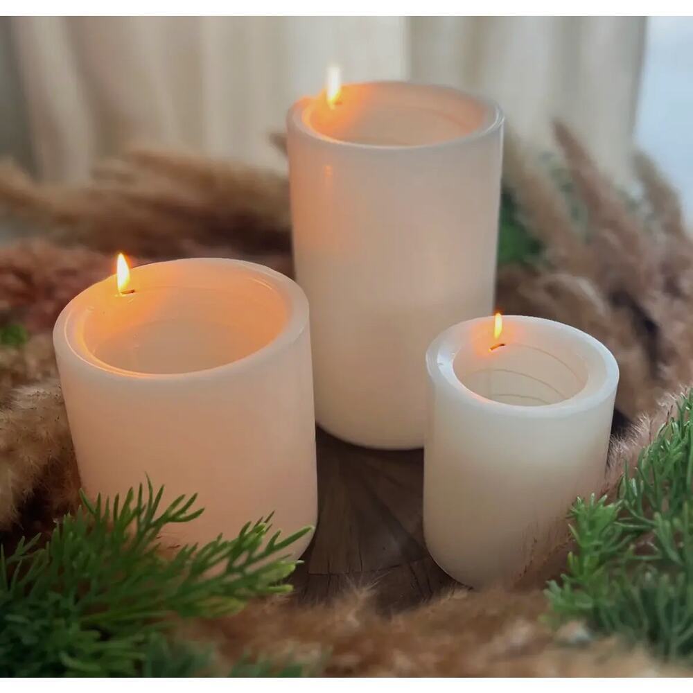 Spiral Light Candle Cashmere 4x4 Round 30hr Burn -Brand New Medium
